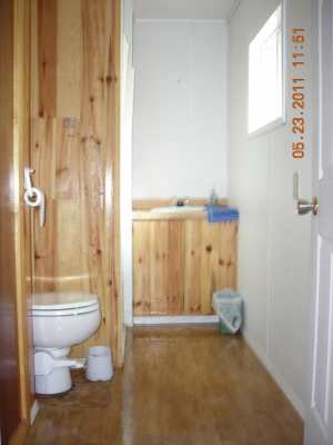 Ranger Bay big cabin bathroom